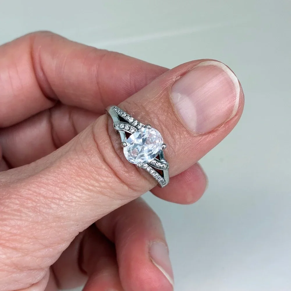 Vintage Ring Oval Cut Clear Stone Pavé Split Shank Silver Tone Size 10